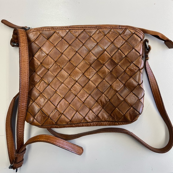 Vilenca Holland Handbags - Vilenca Holland Woven Leather Crossbody Bag